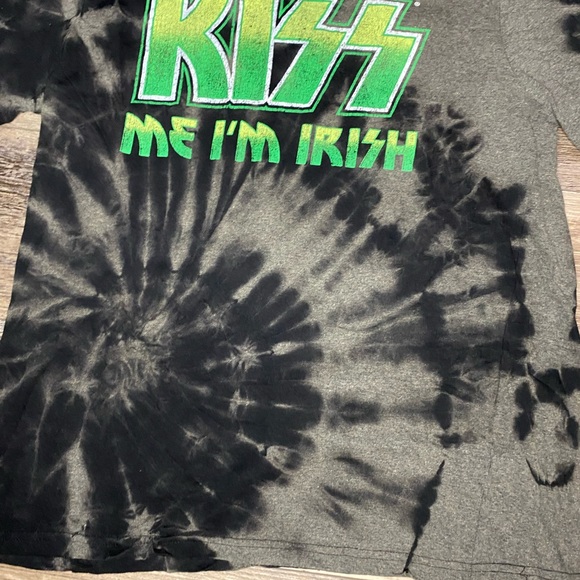 Kiss Reverse Dye Tee - Picture 2 of 7